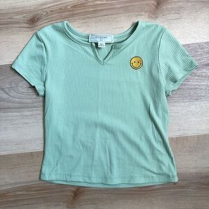 BOGO 🥳 No Comment green short sleeve shirt | girls M 10/12 | stretch embroidered